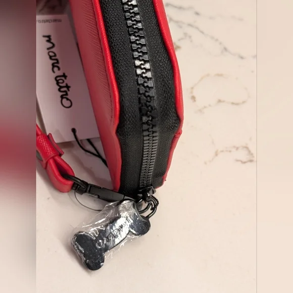 Marc Tetro Wristlet - NWT - Red 7.75x4 Inches - Picture 6 of 10